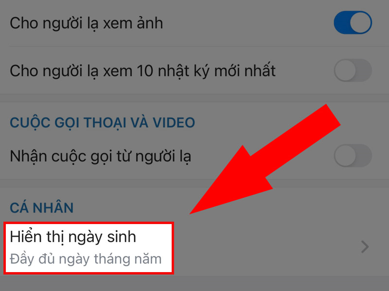 Chọn vào mục hiển thị ngày sinh để cài đặt